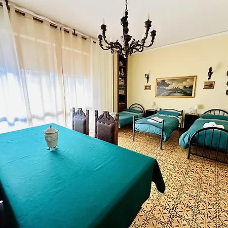 ゲストハウス Umberto&marisa フォリーニョ